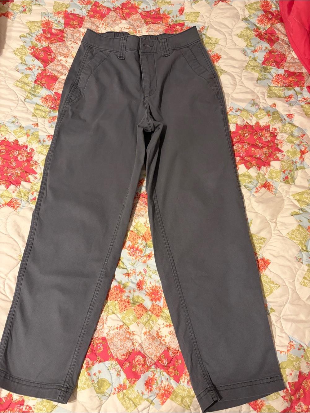 Woman’s Old Navy high rise chino pants size XS